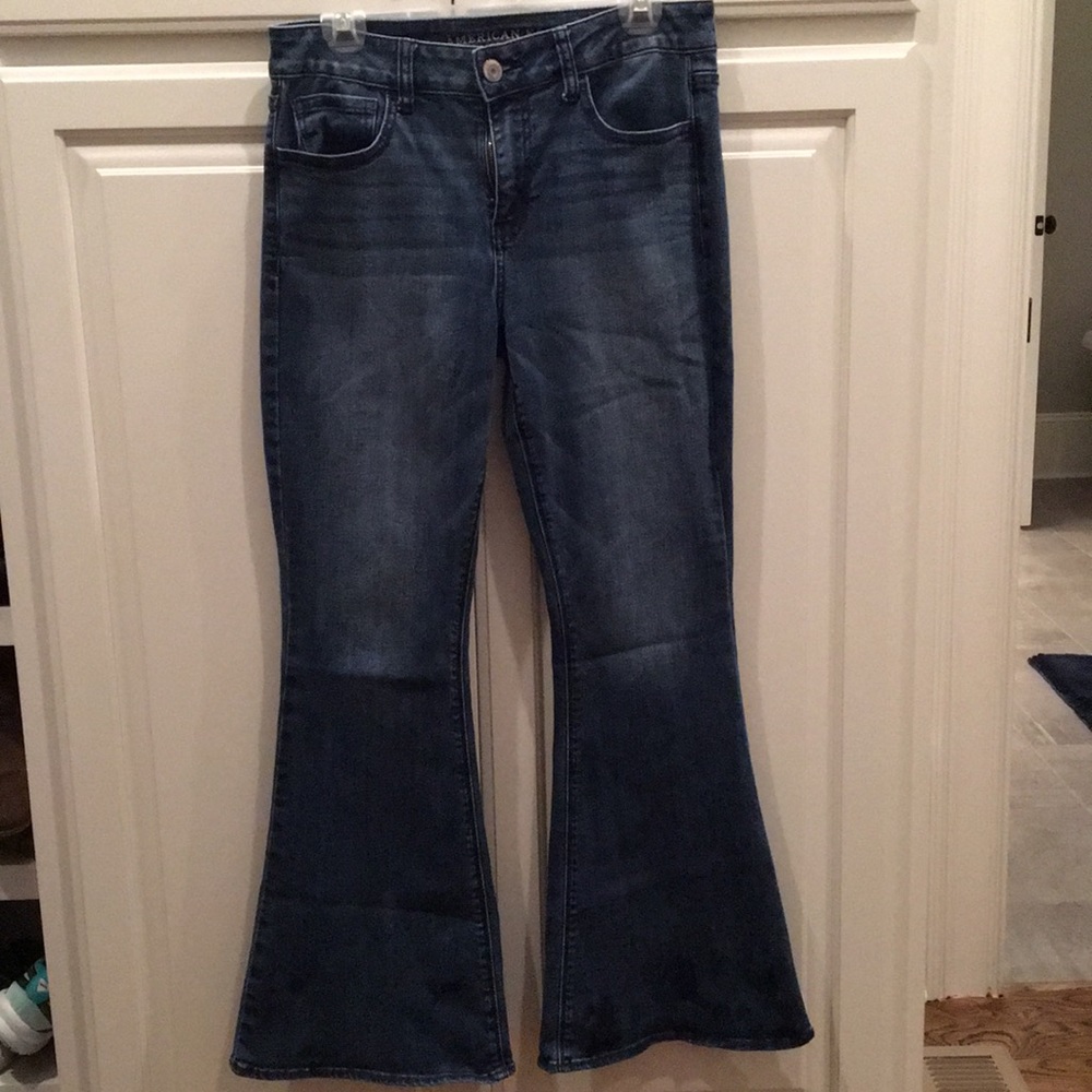 American Eagle Hi-Rise Artist Super Stretch Jeans
